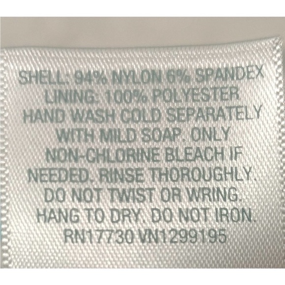 Plus size bikini swimsuit from Target with removable straps 2X/3X - Picture 5 of 7